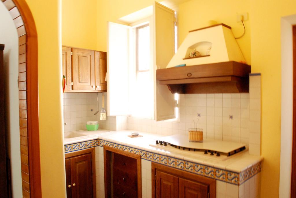 Suites Piazza Umberto Vignacastrisi Exteriör bild