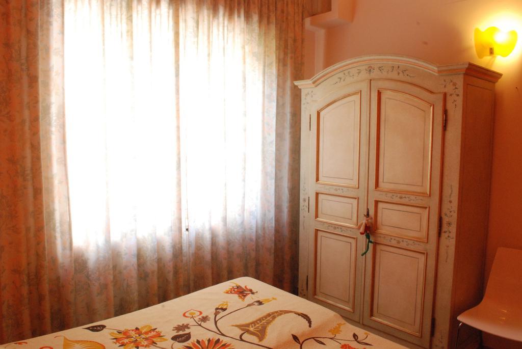 Suites Piazza Umberto Vignacastrisi Exteriör bild